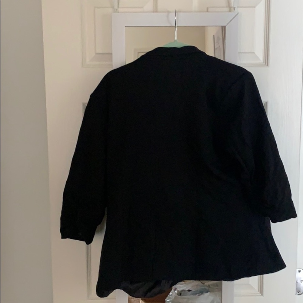 Vest - Picture 3 of 3